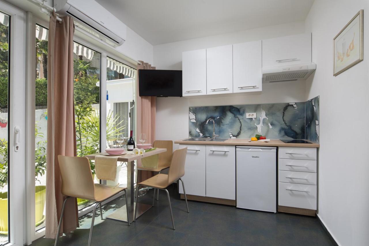 Petit Val Apartment *